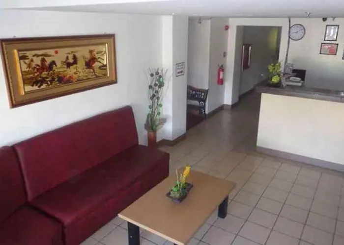 Hotel Oyo 662 Paradise Apartelle-malinta Manila